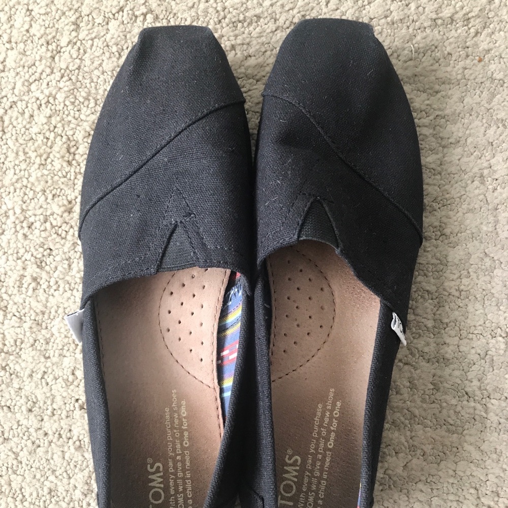 TOMS Women’s Classic